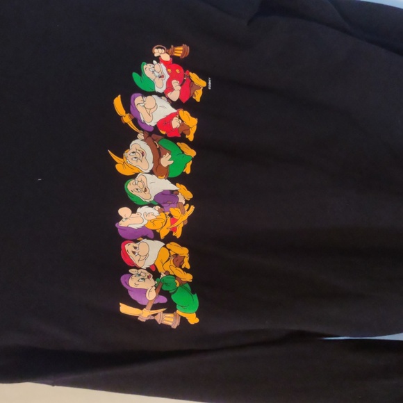 Vintage Disney Black Long Sleeve Snow White And The 7 Dwarf Sweatshirt Shirt - Picture 5 of 5